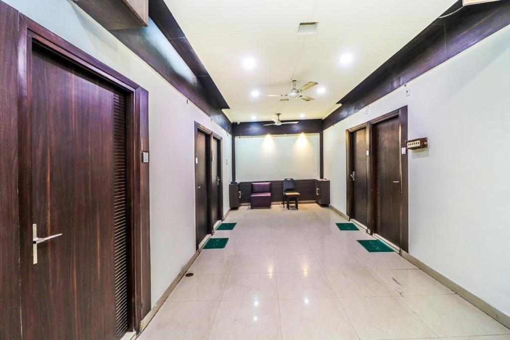 Hotel Sartaj 卢迪亚纳 外观 照片